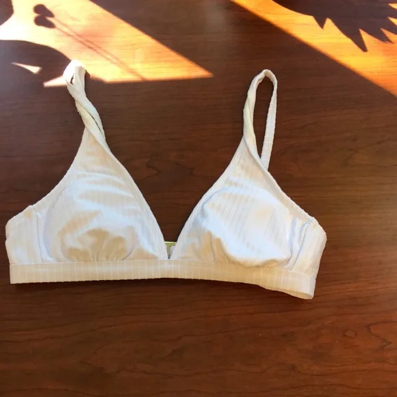 Xhilaration bathing suit top - Picture 1 of 3